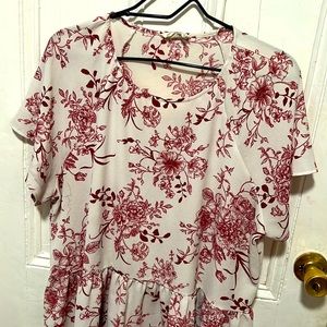 Ever light red and white clinch waist blouse XL